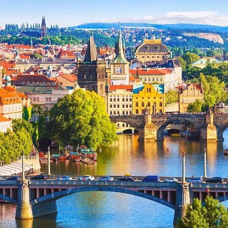 Modern In Hip&central Area! * Praga