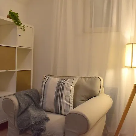 Modern In Hip&central Area!